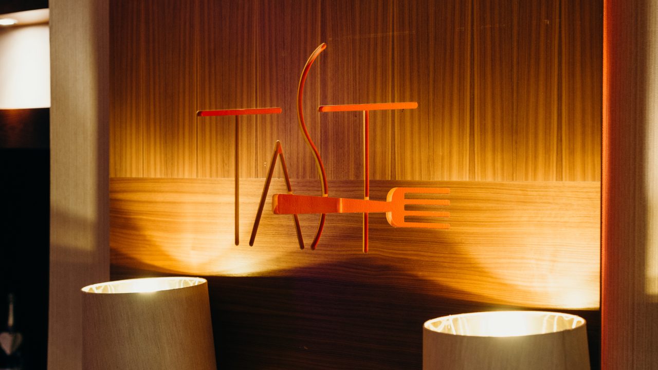 Crown Spa Taste Restaurant